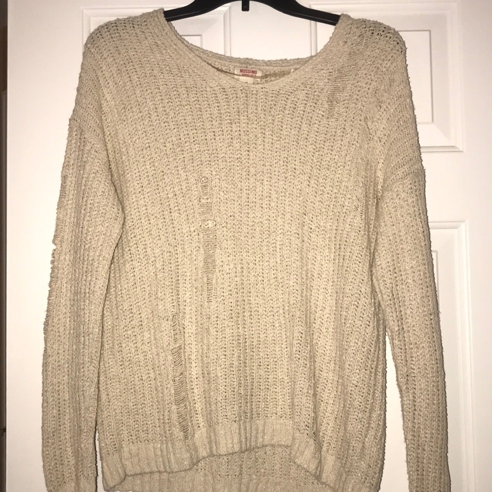 DISTRESSED SWEATER